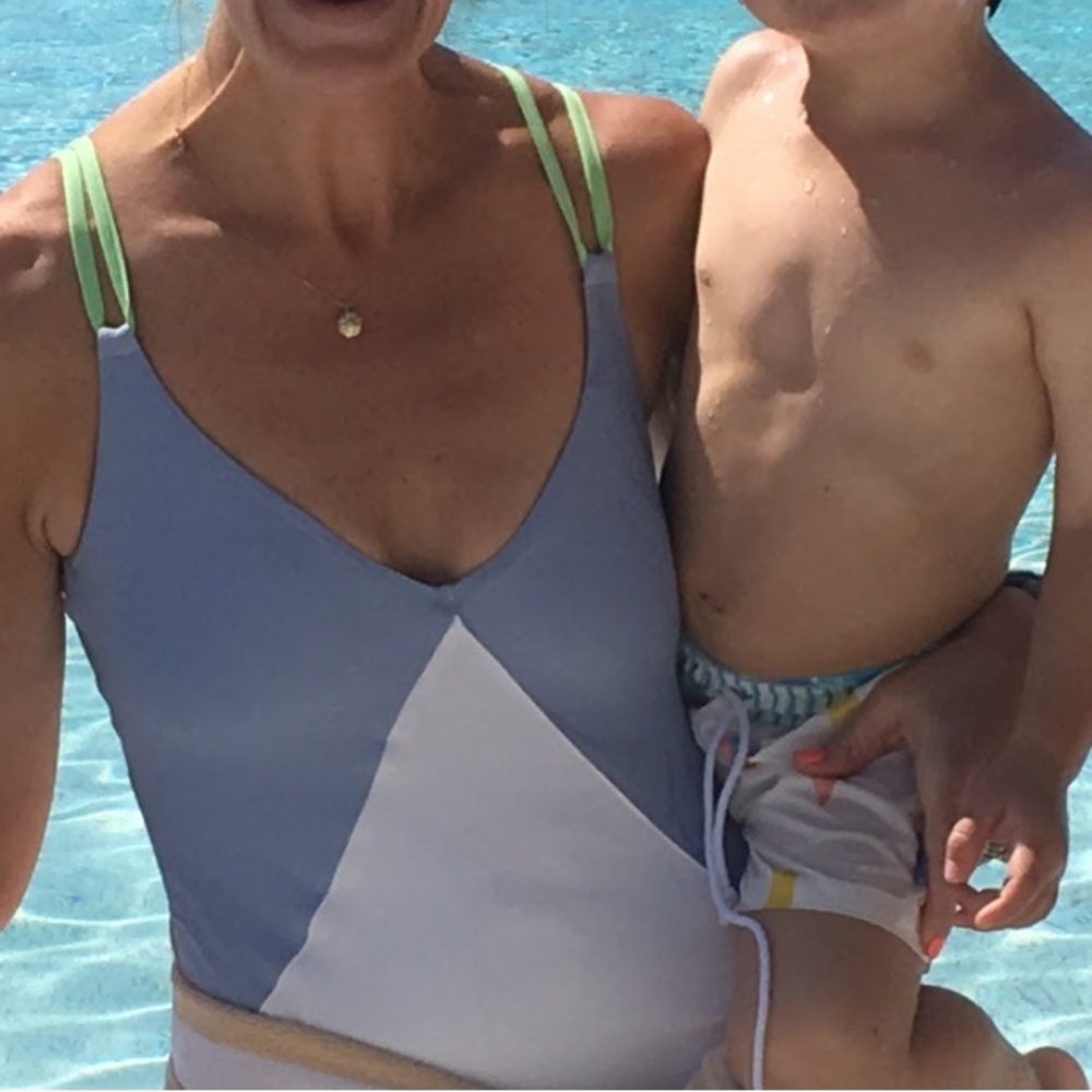 Allihop One Piece. Color Block. Size Small - image 4